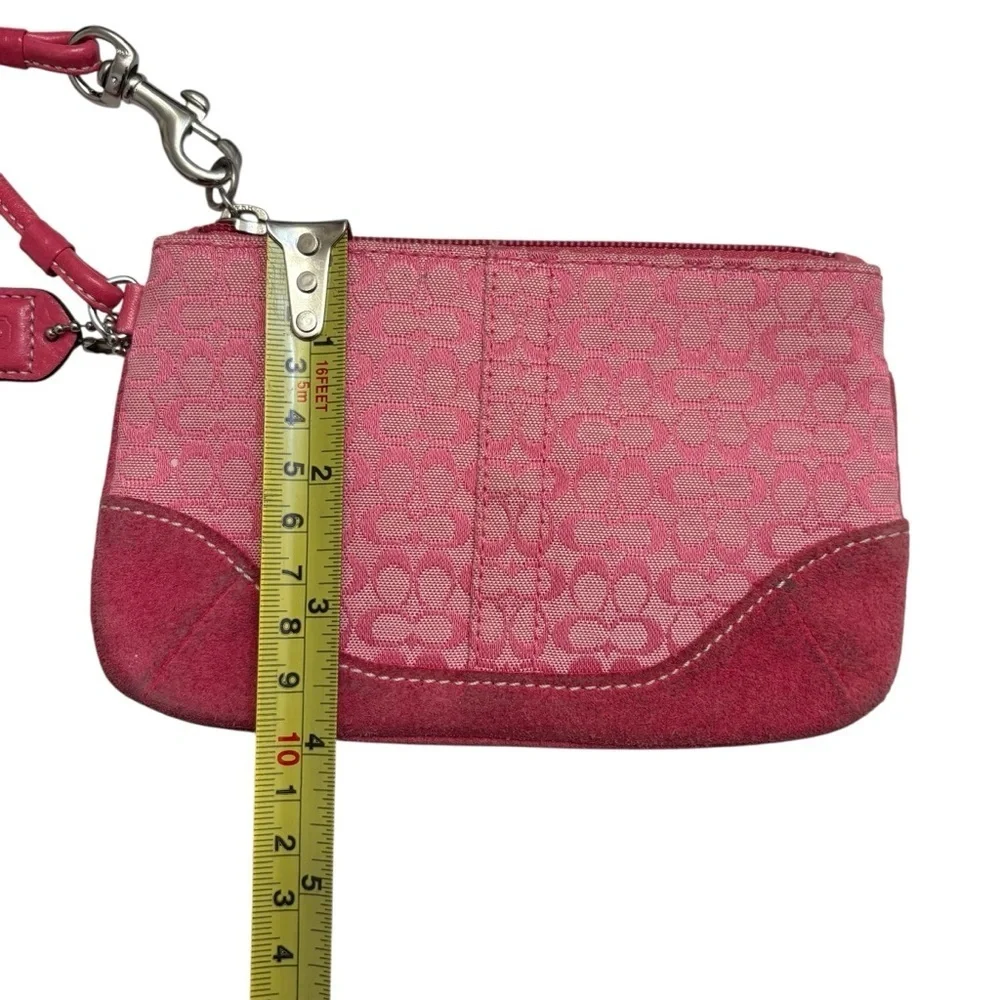 Coach vintage y2k signature soho pink wristlet wallet clutch bag